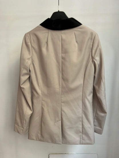 H&amp;M. Beige blazer with black lapel. Size 34