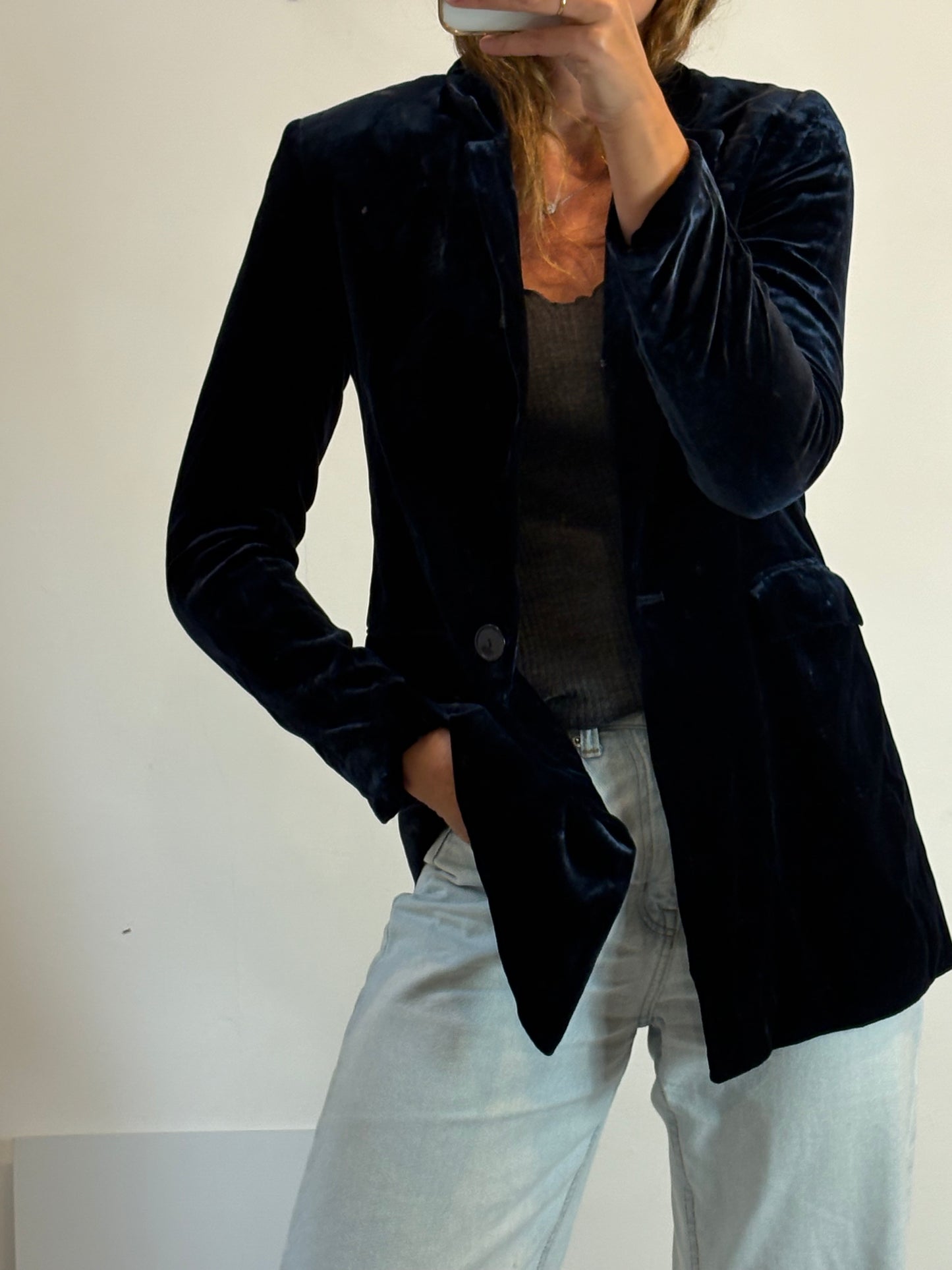 ZARA. Black stretch knit top. TL