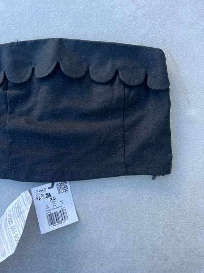 SCALPERS. Top negro lino y algodón