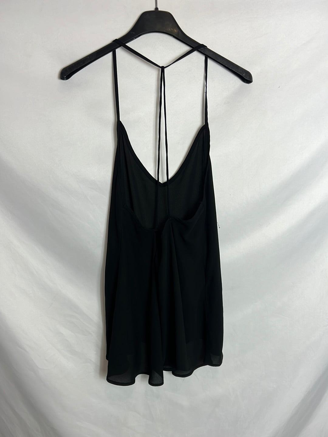 ASOS. Top negro fluido.  T 38