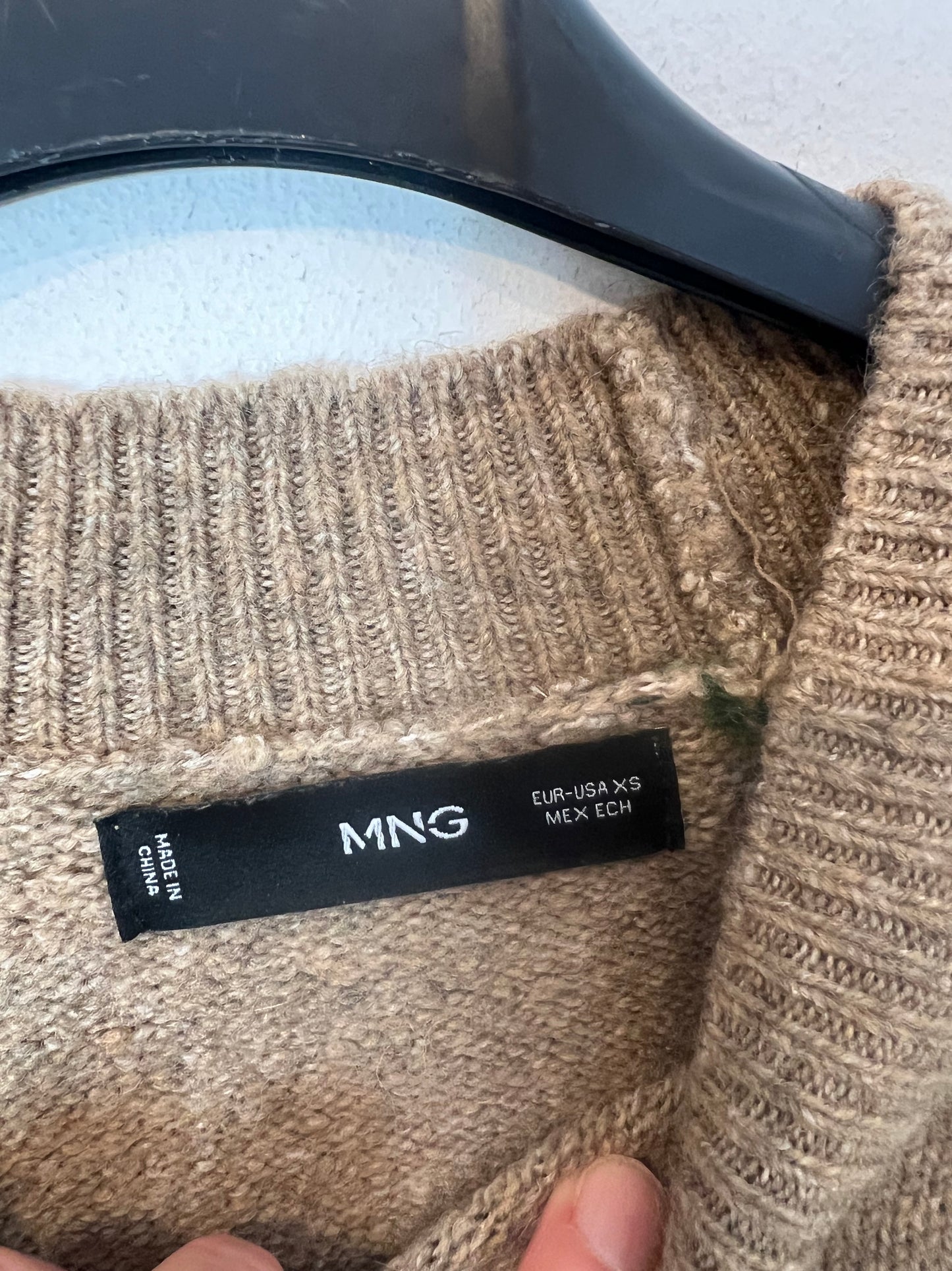 MANGO. Striped beige sweater S.xs