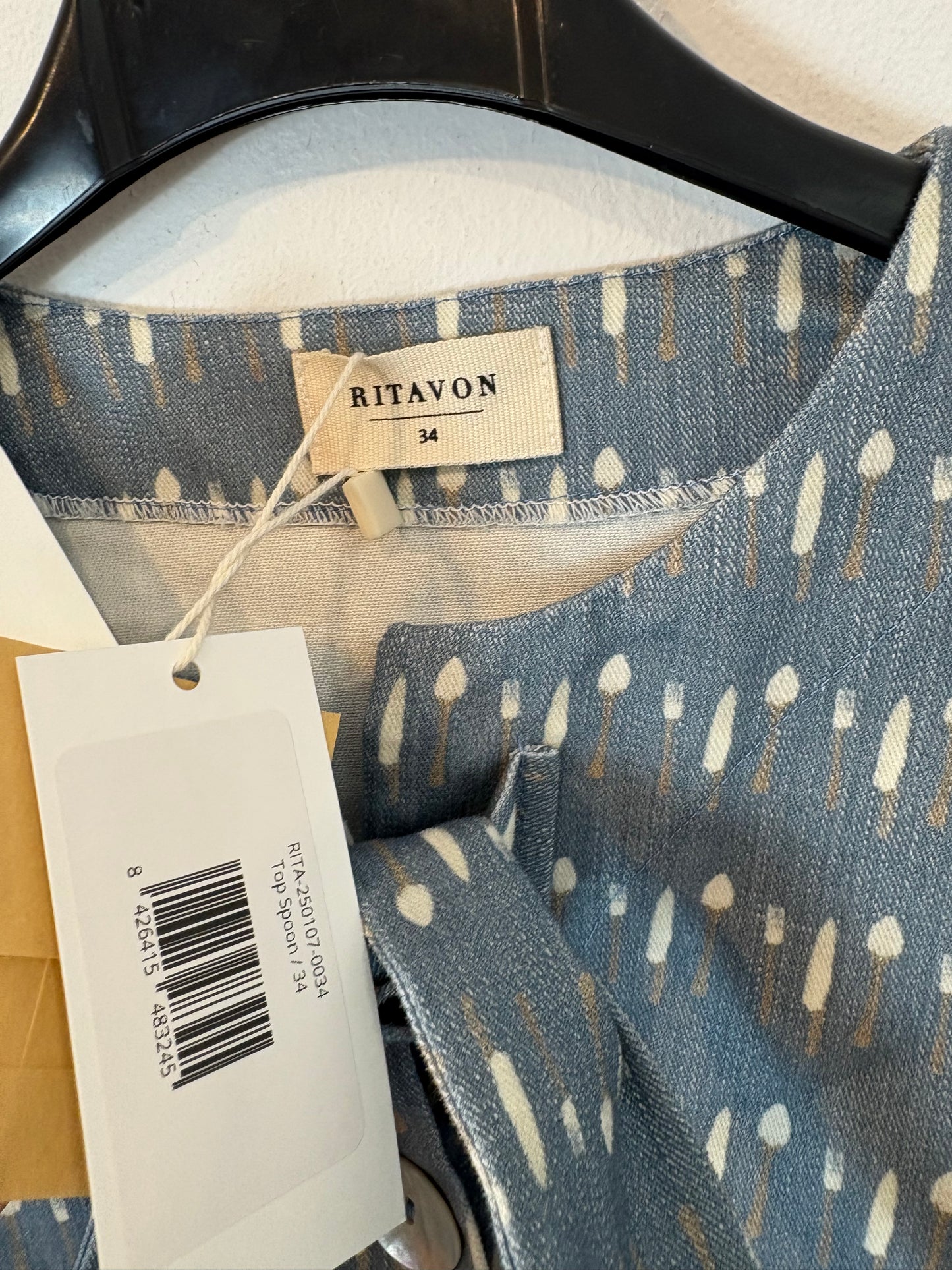RITAVON. Chaqueta denim estampada T.34