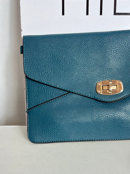 OTRAS. Bolso/cartera azul efecto piel