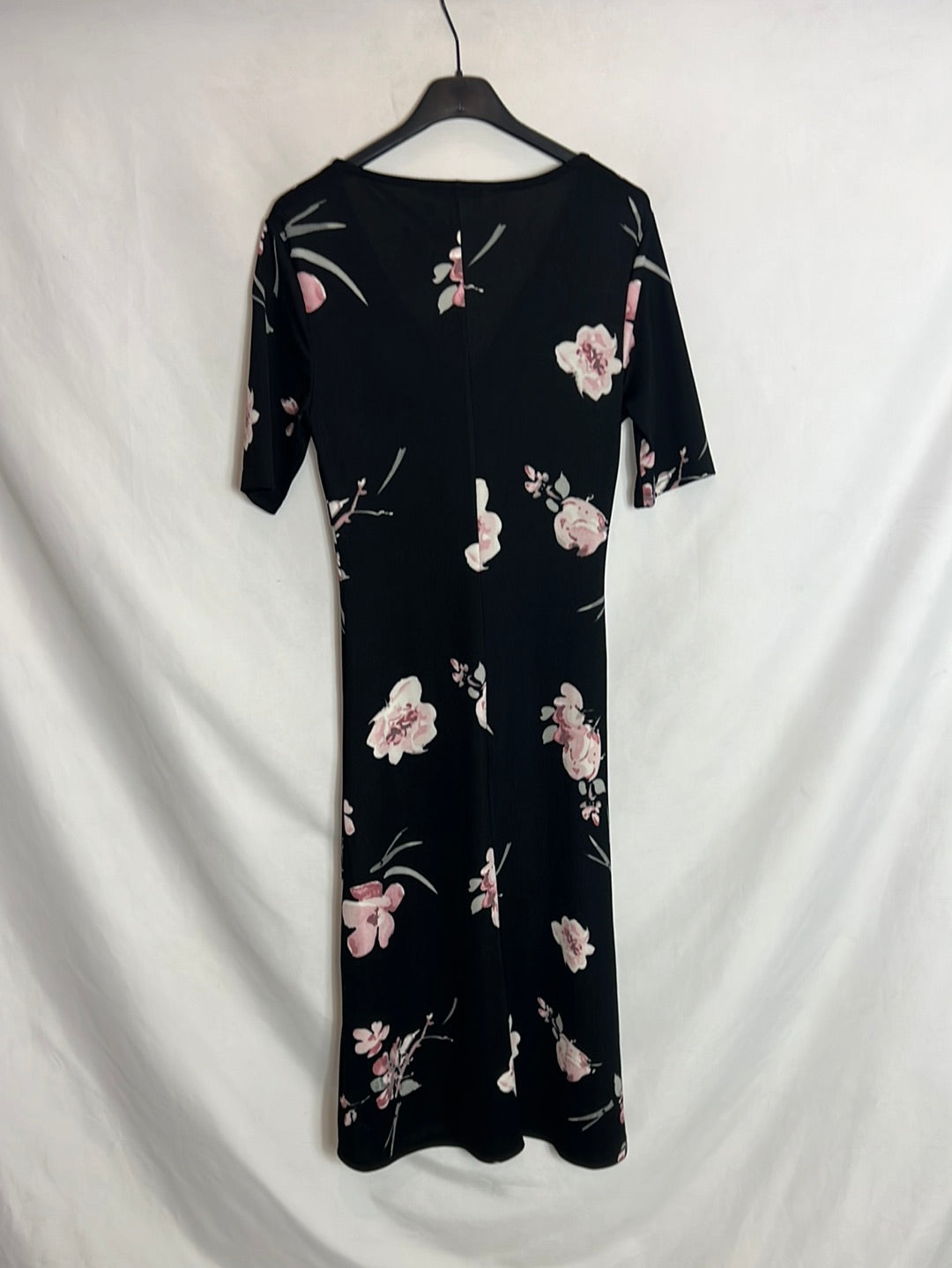 CELOPWOMAN. Black floral dress Your(s)