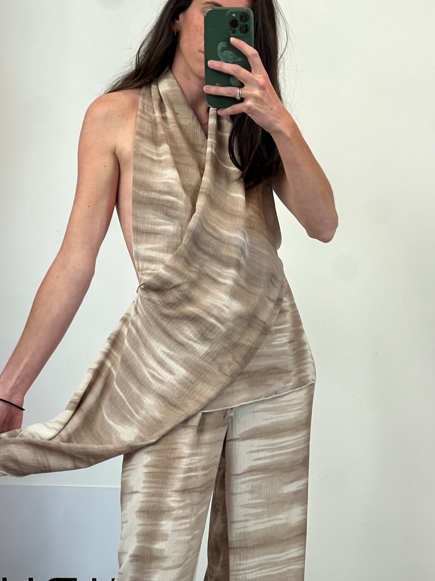 ZARA. Conjunto estampado tie dye