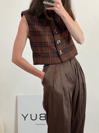 GALCON. Chaleco cuadros abotonado