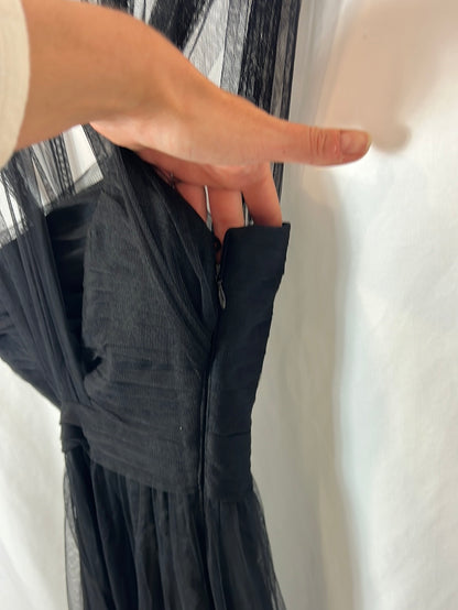 MIGUEL DE LUNA. Long black dress