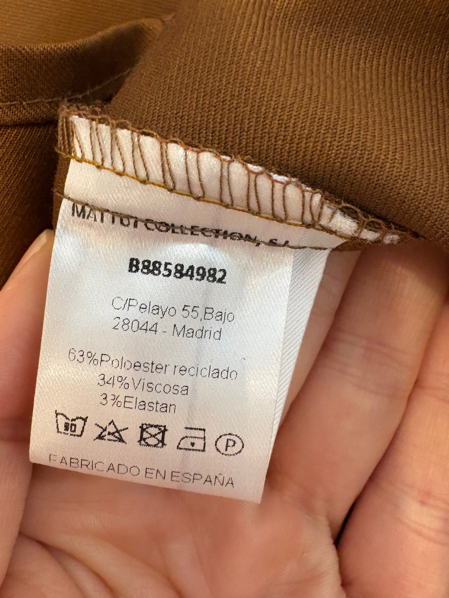 MATTUÎ Collection. Total look marrón chocolate