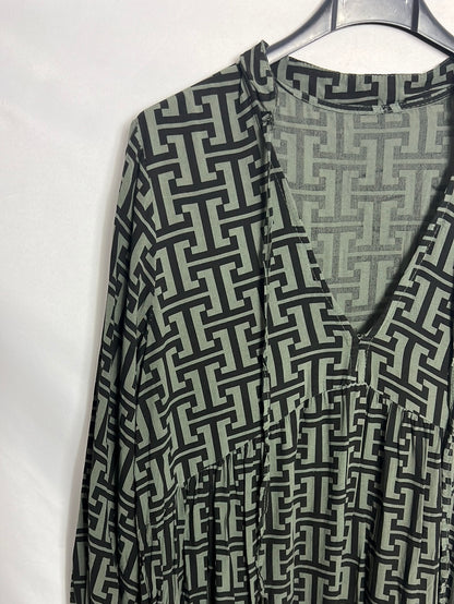 OTRAS. Vestido midi verde estampado geométrico . T U(M)