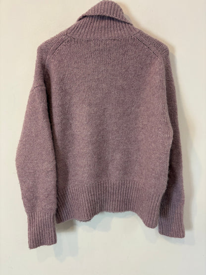 ZARA. Mauve wool sweater. TS