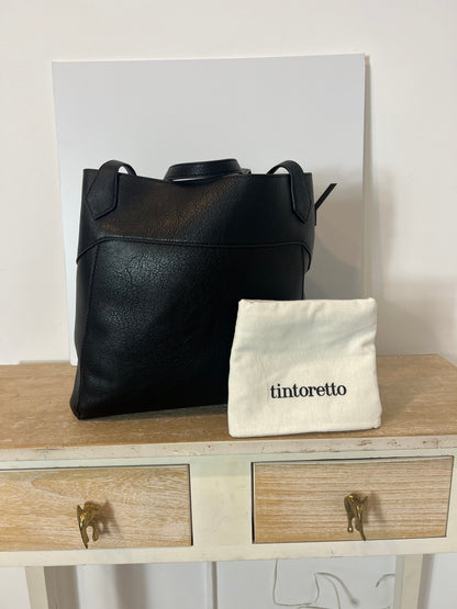 TINTORETTO. Bolso negro efecto piel