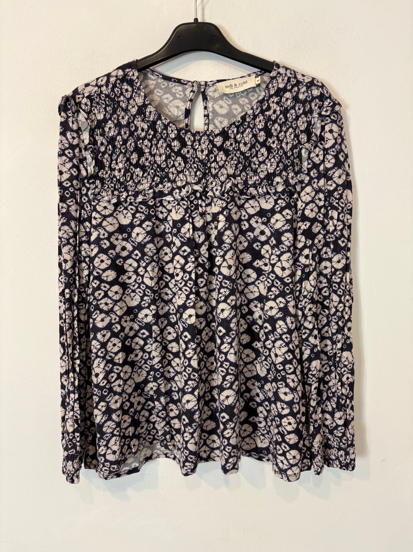 INDI & COLD. Blusa estampada nido de abeja
