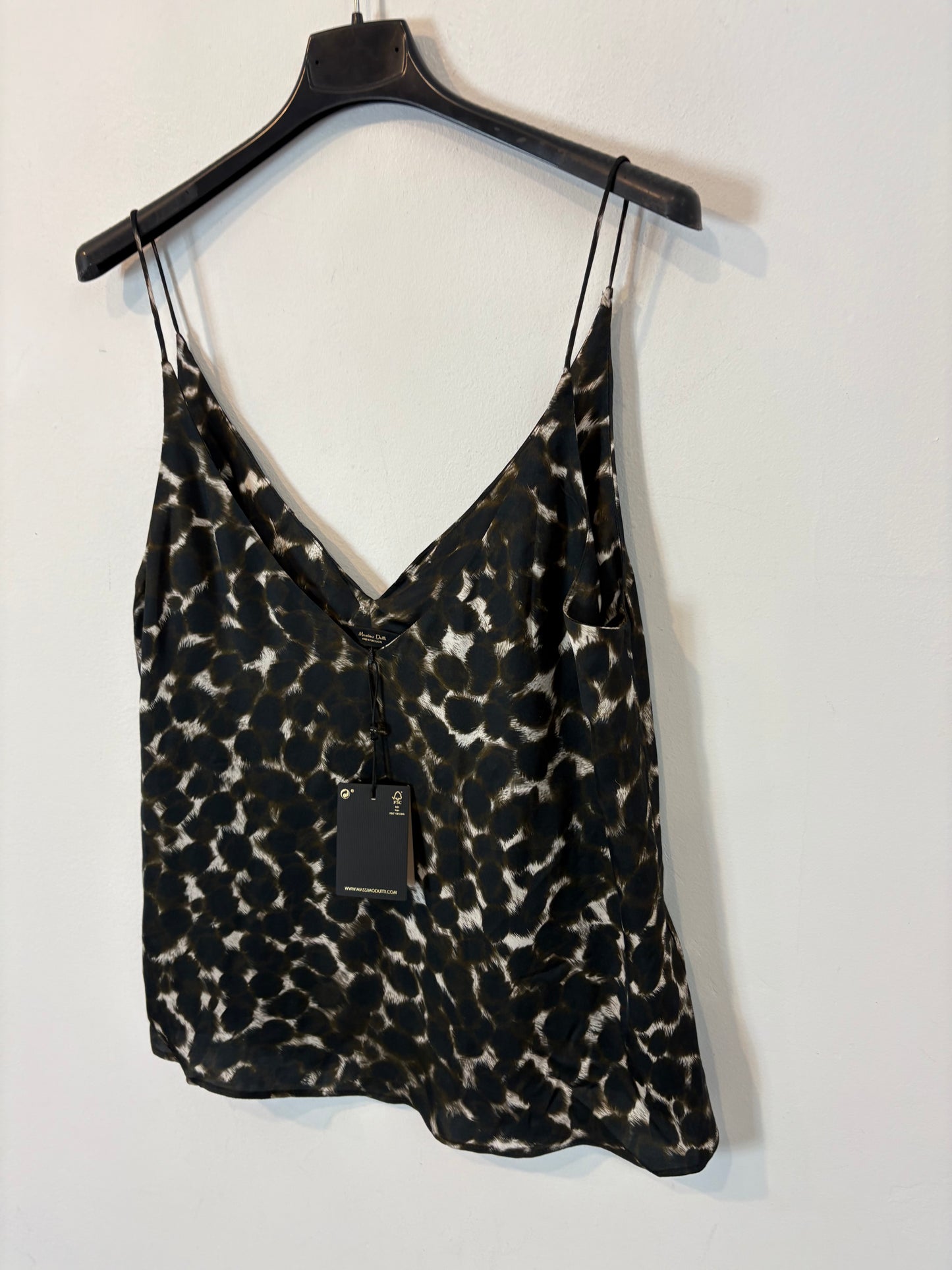 MASSIMO DUTTI. Printed top and skirt set. Size XS/S