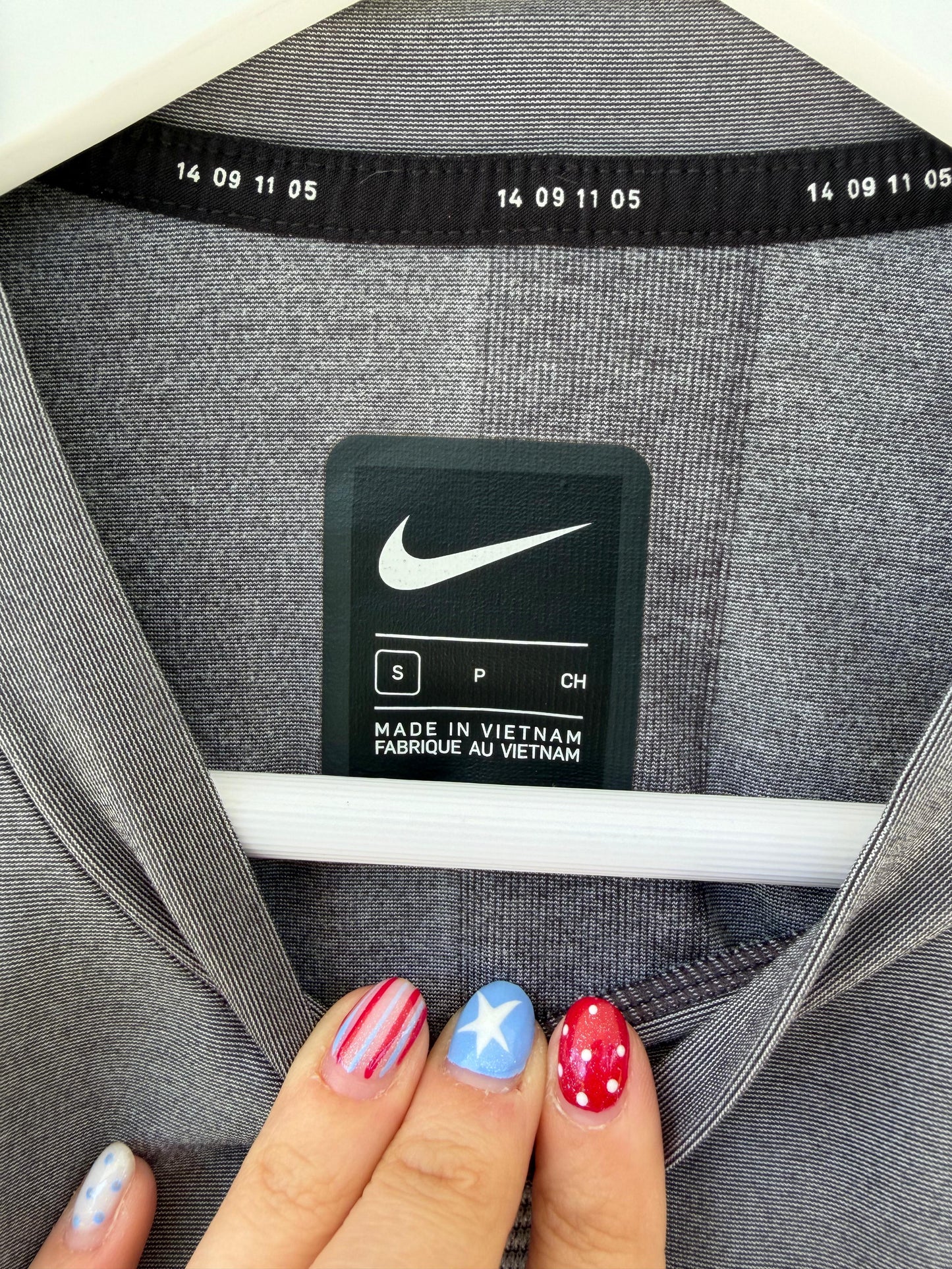NIKE. Conjunto malla y top gris. T XS/S