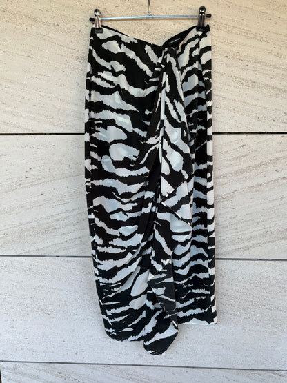 ISABEL MARANT. Animal print silk skirt, size 36