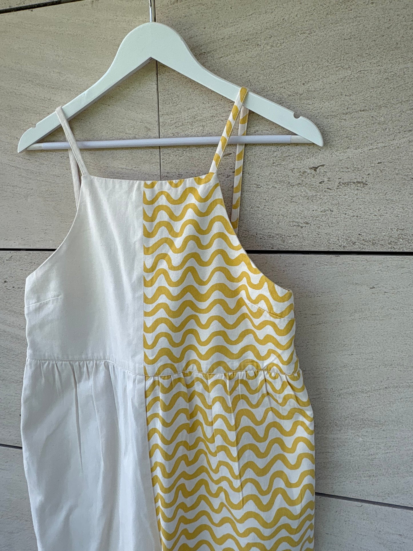 RITA ROW NEO. Mono de algodón estampado de ondas