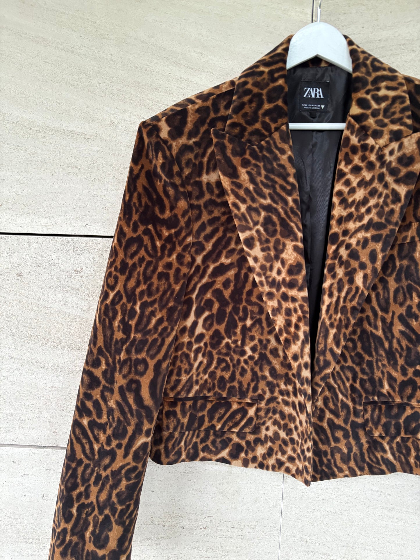 WINDSOR. Navy blue cashmere blazer. T 38