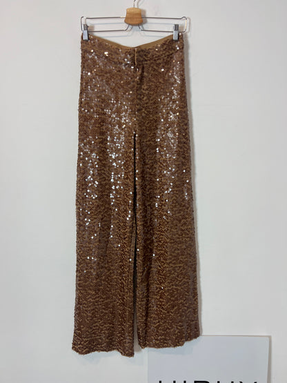 ZARA. Beige and gold sequined trousers. TS