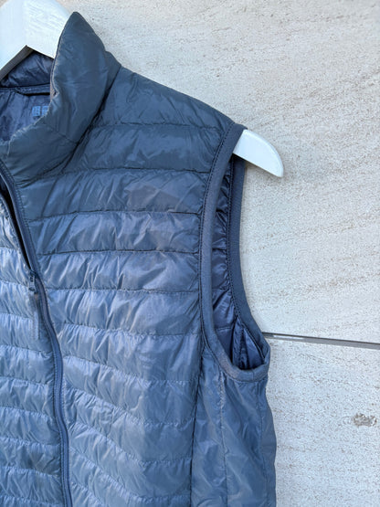UNIQLO. Ultralight down vest in blue. XS