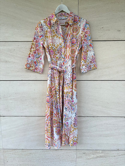 ZARA. Vestido camisero estampado multicolor. T S