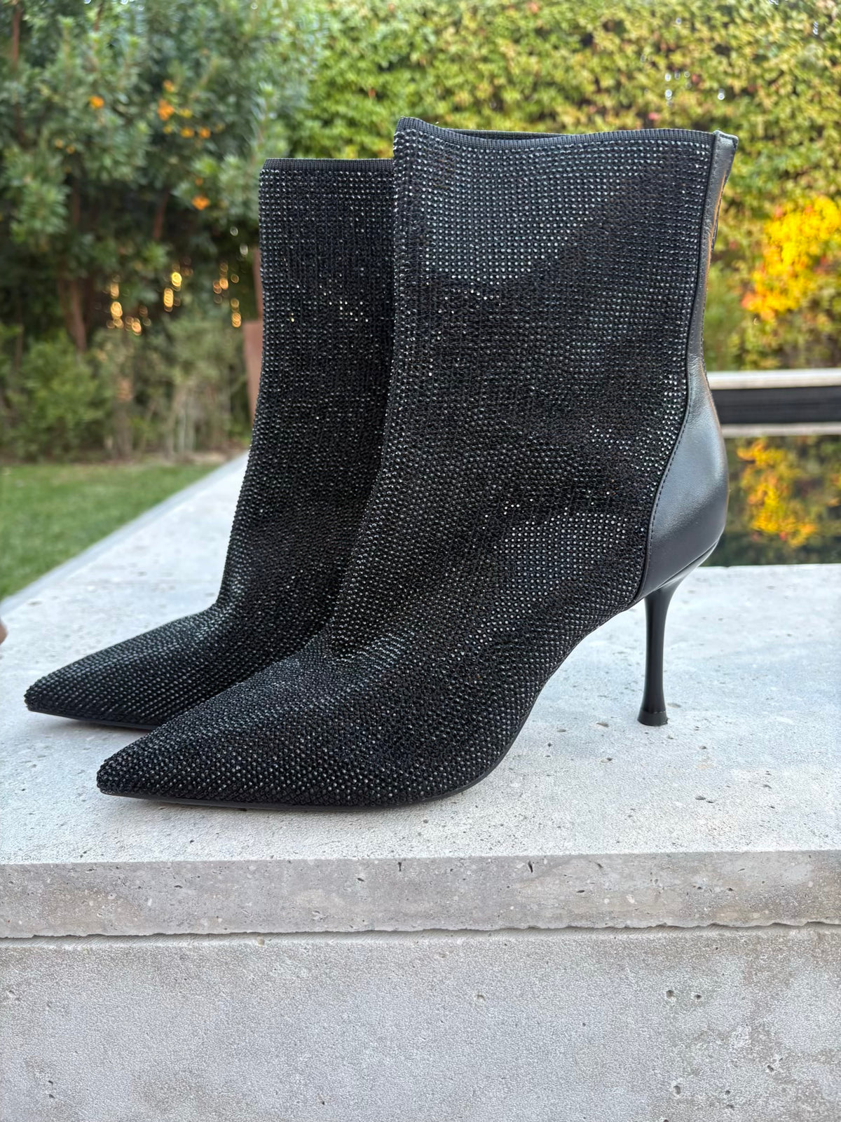 Botines negros textura  T 39