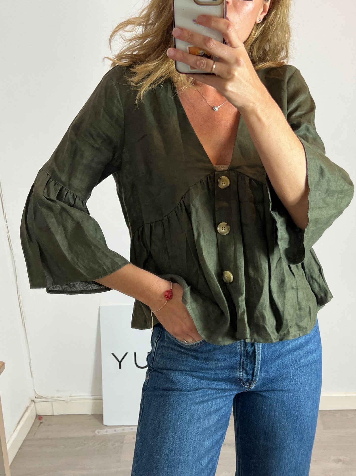 ZARA. Dark green linen blouse. TM