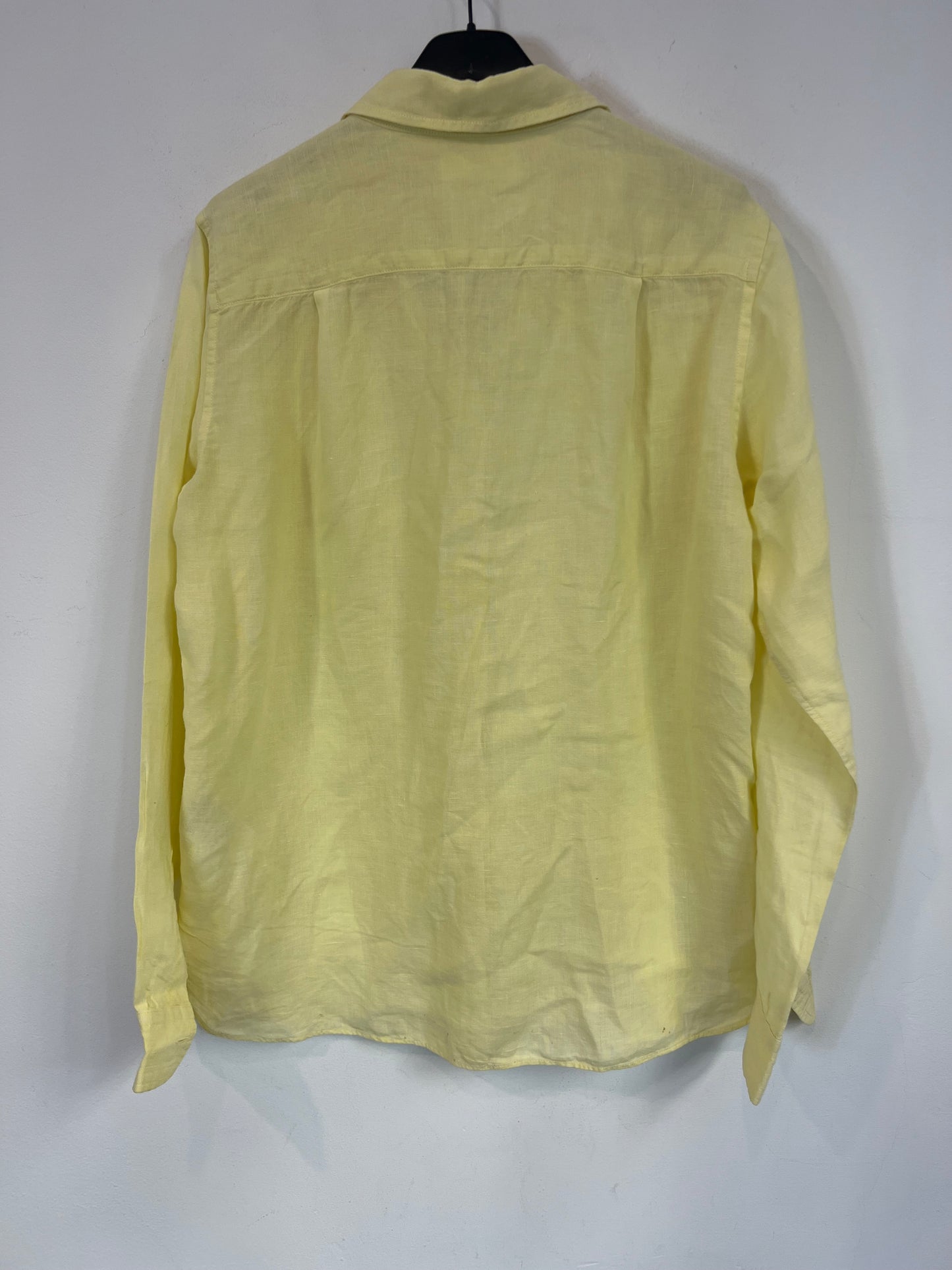 UNIQLO. Light yellow linen blouse. TM
