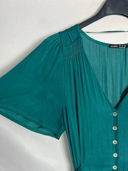 OYSHO . Vestido midi verde satinado. TS