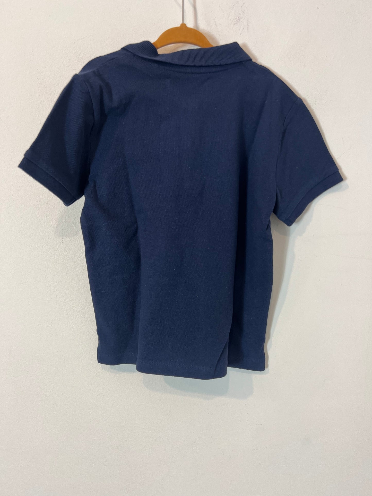 ZARA. Polo azul  niño. T 4-5 años