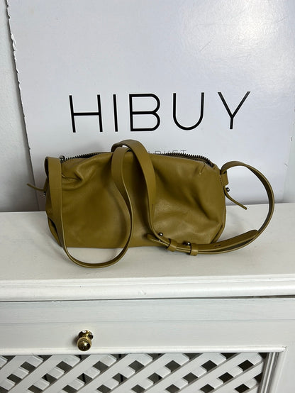 HOFF. Bolso mini piel verde pistacho