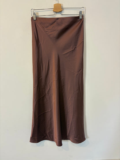 ZARA. Falda larga satinada malva