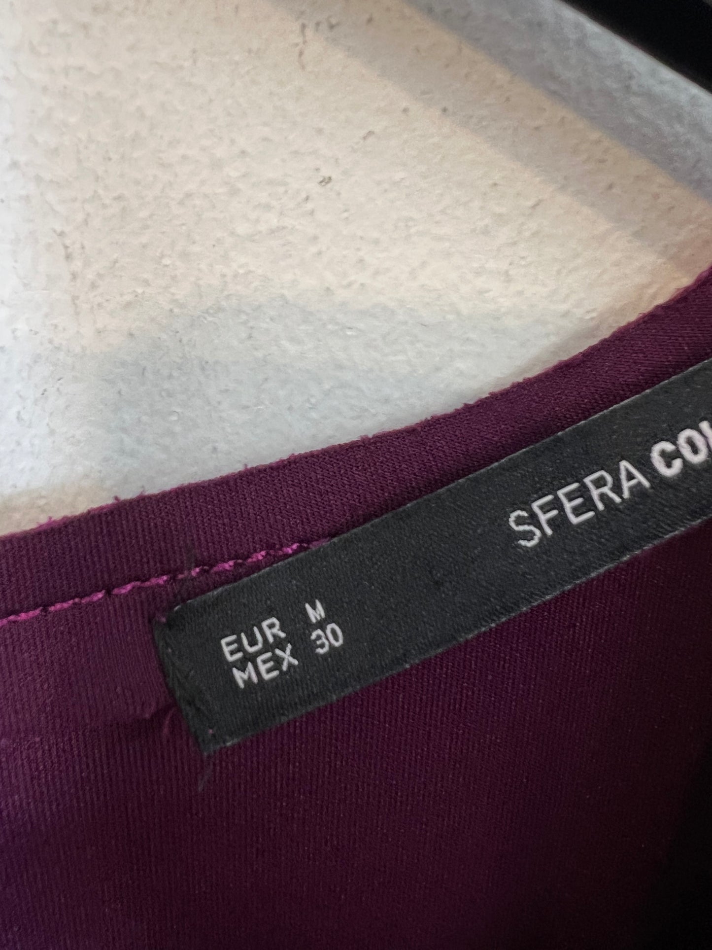 SFERA. Vestido buganvilla textura. T M