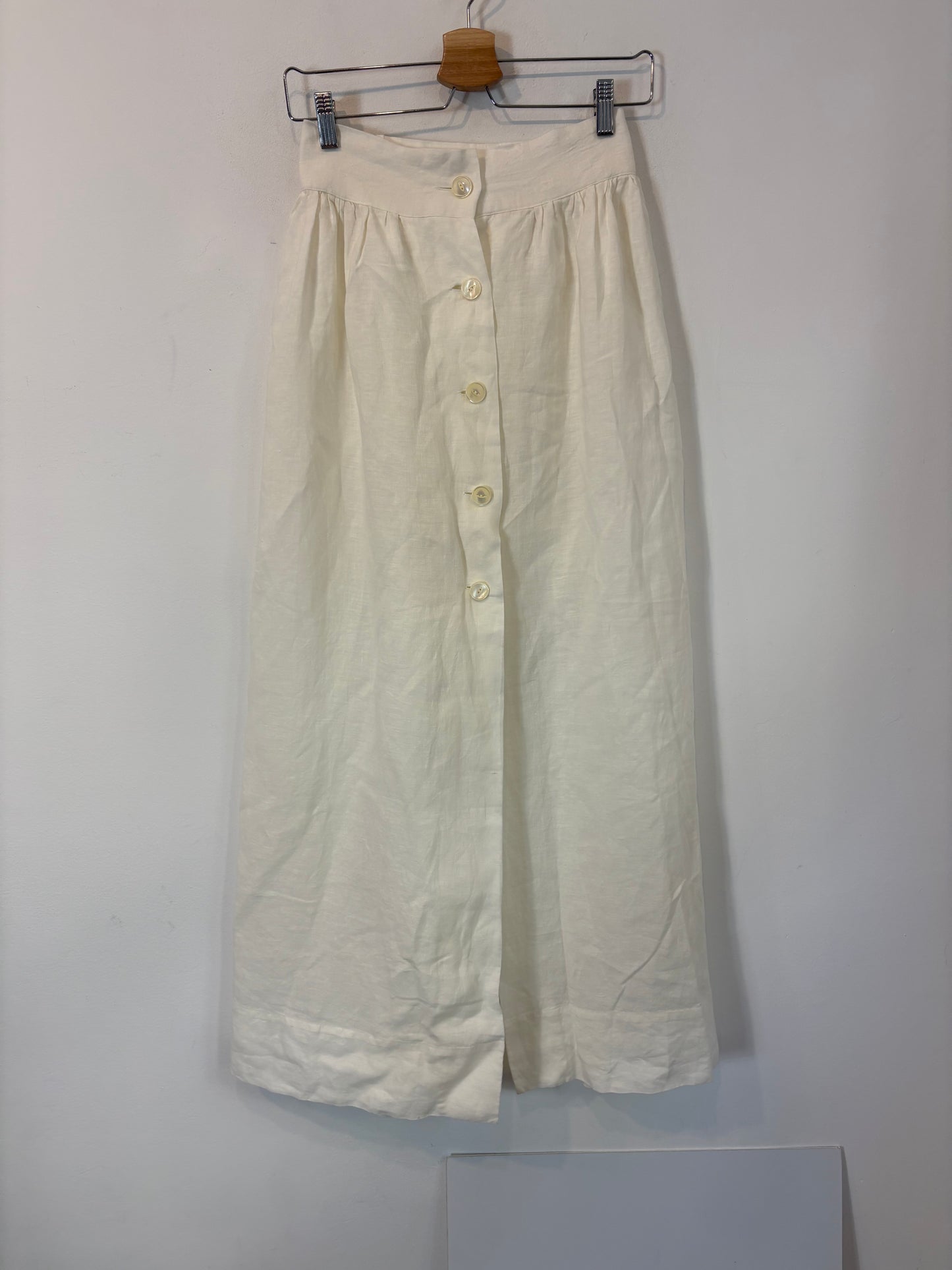 OTRAS. Falda larga lino