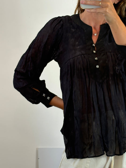 ETRO. Blusa negra con seda. T 42 (38)