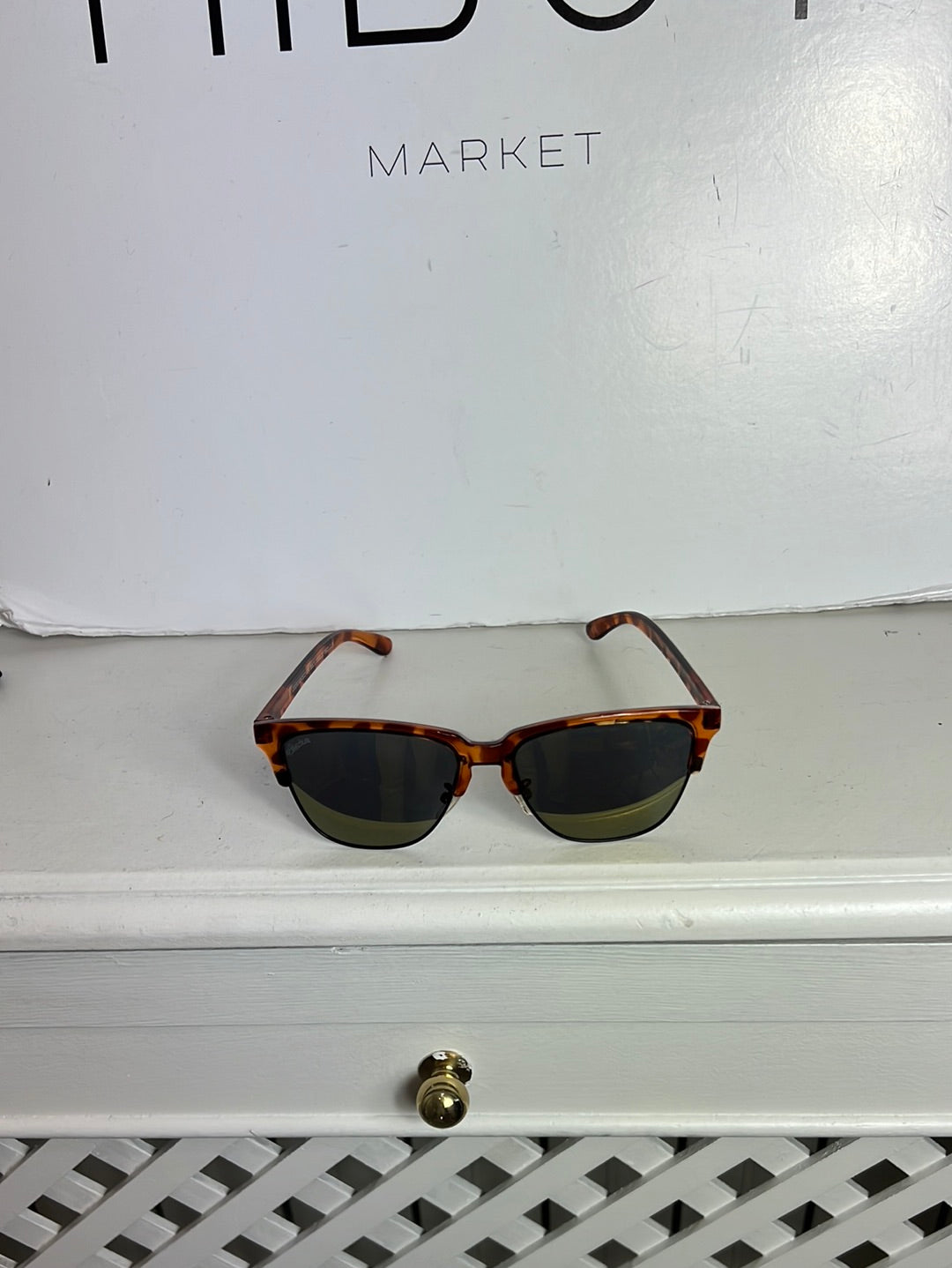 HAWKERS. Tortoiseshell glasses