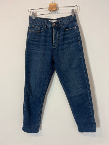 ZARA. Denim recto abotonado. T 34