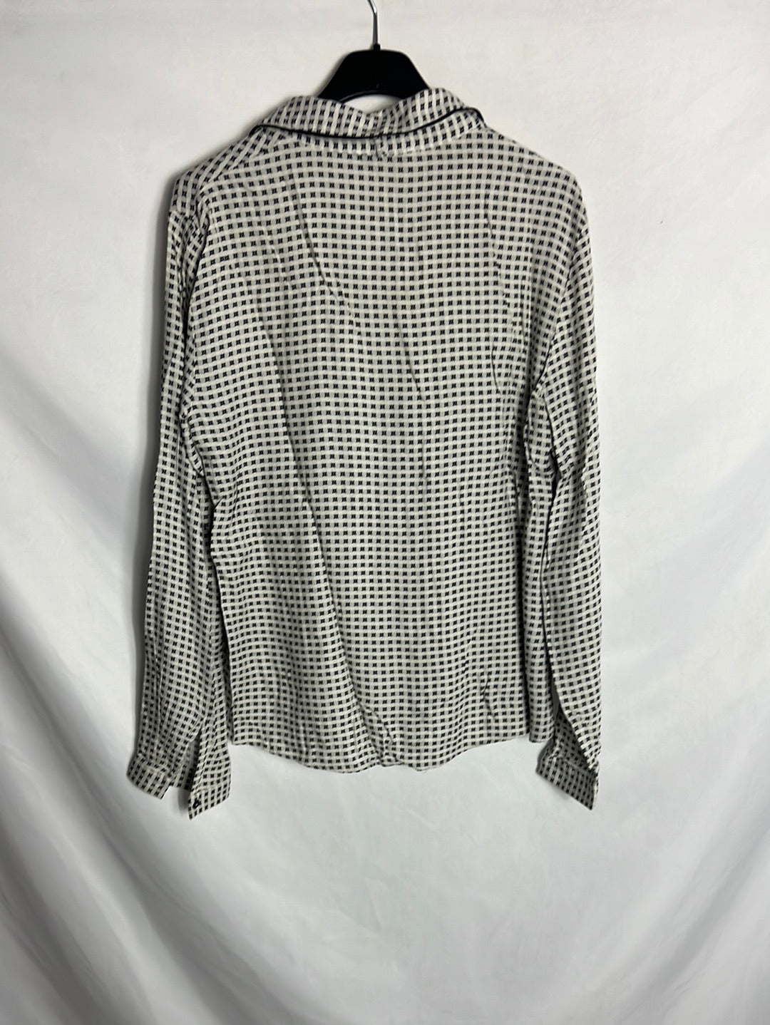 MANGO. Blusa fluida estampada. T M