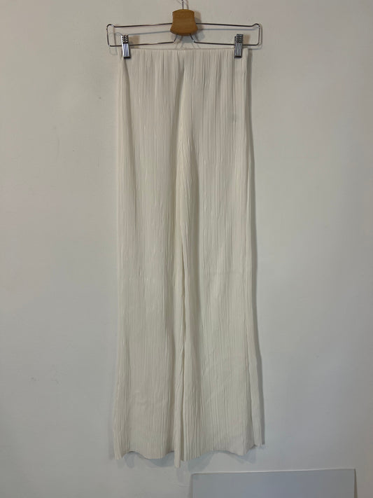 STORETS. Pantalón blanco plisado Ts/m