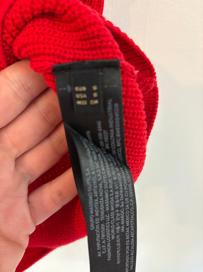 MASSIMO DUTTI. Top  canalé rojo. T S