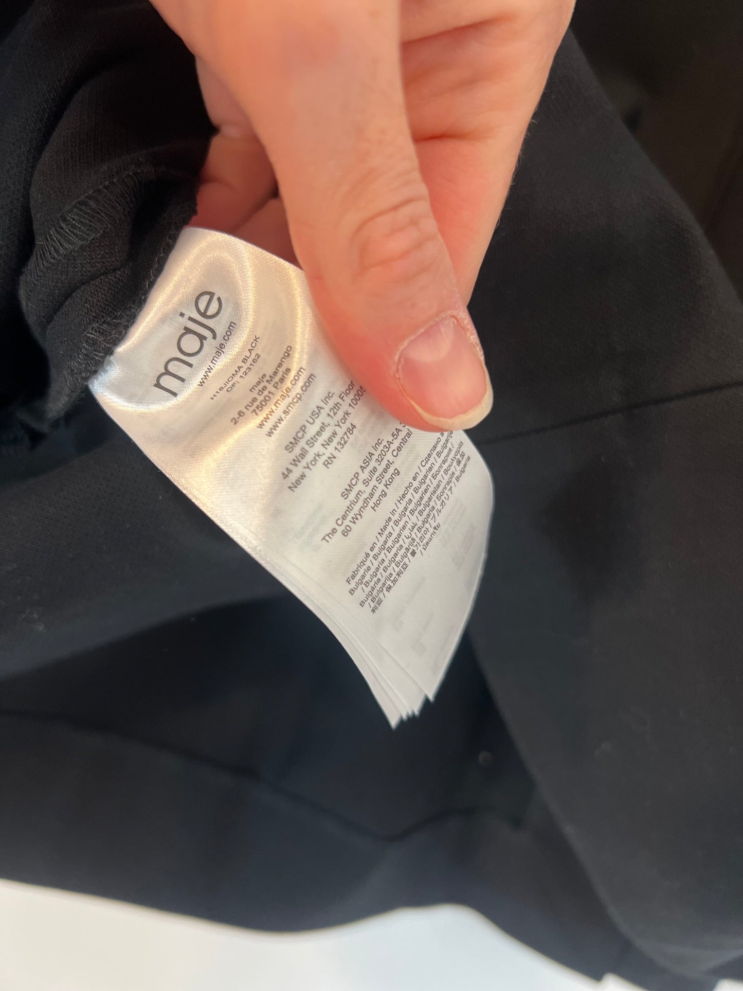 MAJE. Falda negra tablas T.38