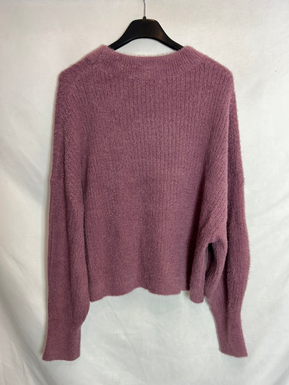 PULL&BEAR. Jersey morado textura. T S