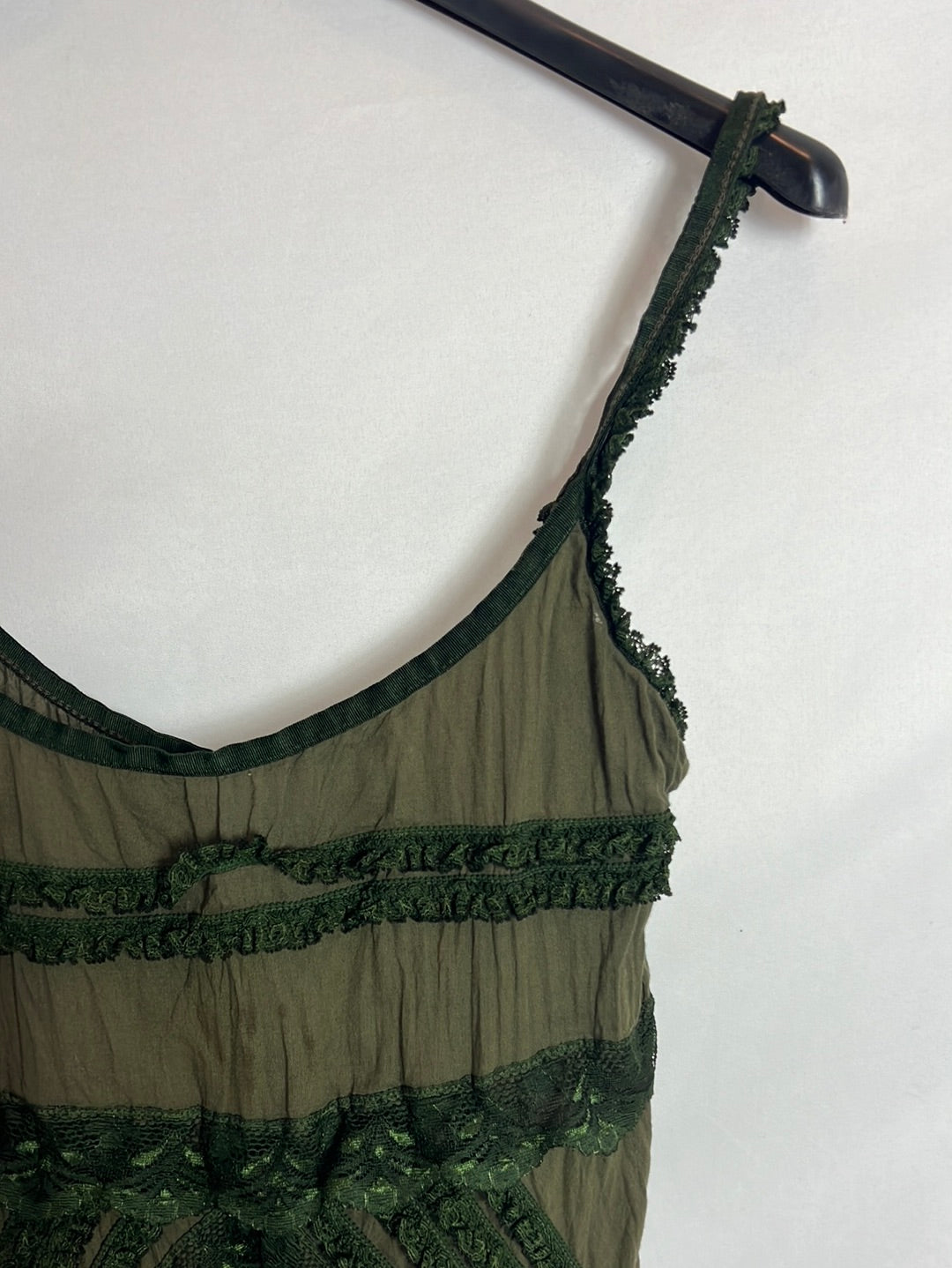 OTHERS. Green gathered top. TS