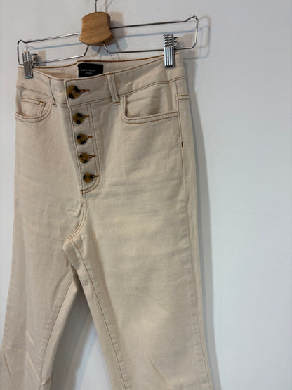 SEE FASHION. Straight buttoned beige denim. T 38