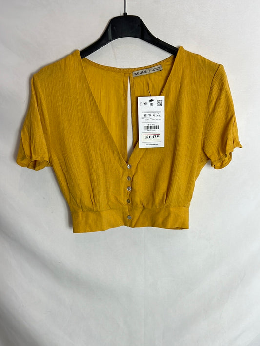 PULL&BEAR . Crop top mostaza botones. T XS