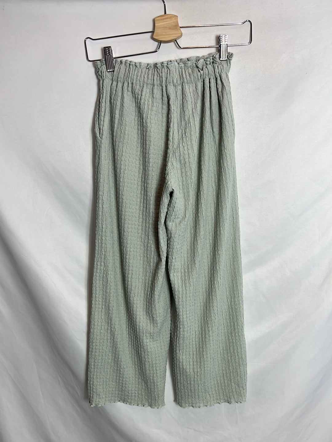 ZARA. Total look top y pantalón textura. T 13-14 años (XS)