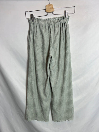 ZARA. Total look top y pantalón textura. T 13-14 años (XS)
