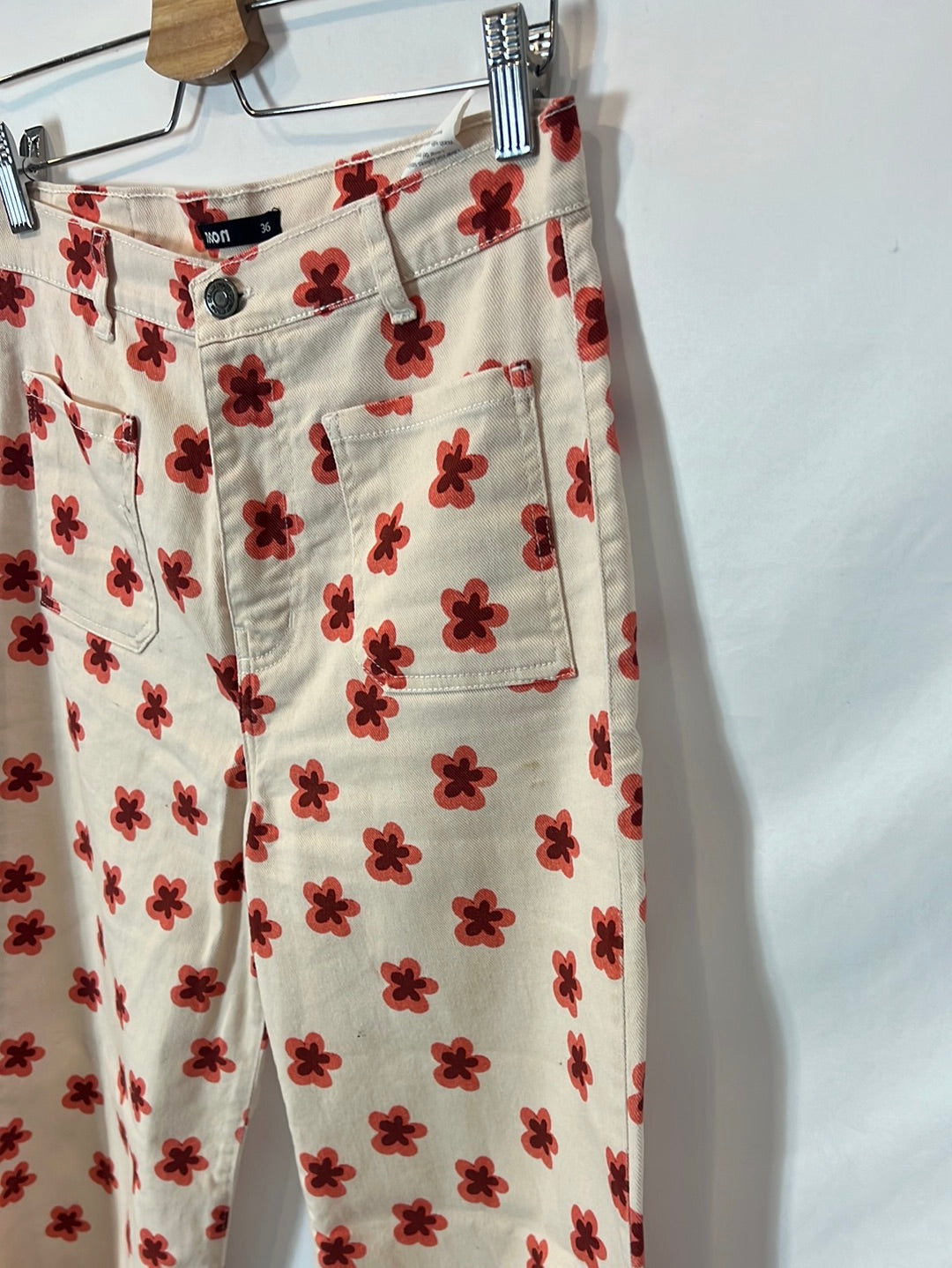 NOON. Floral denim pants size 36