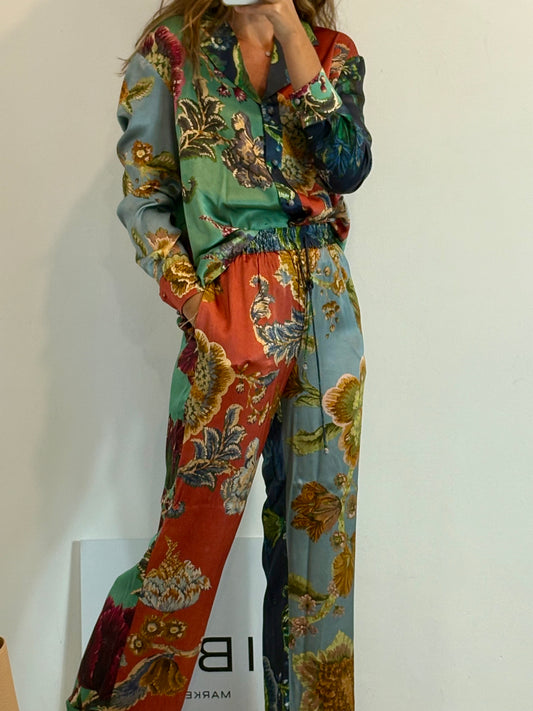 ANTIPODEAN. Pantalón seda estampado