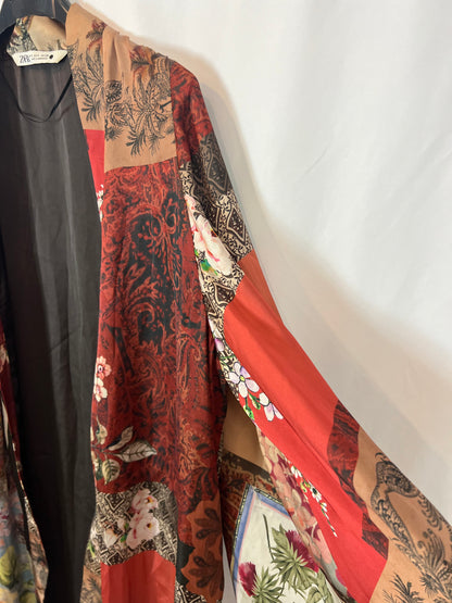 ZARA. Kimono fluido estampado T.s