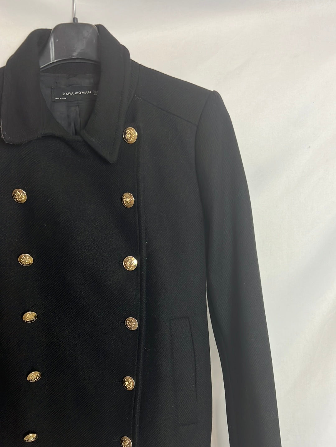 ZARA. Chaqueta negra paño estilo militar. T S